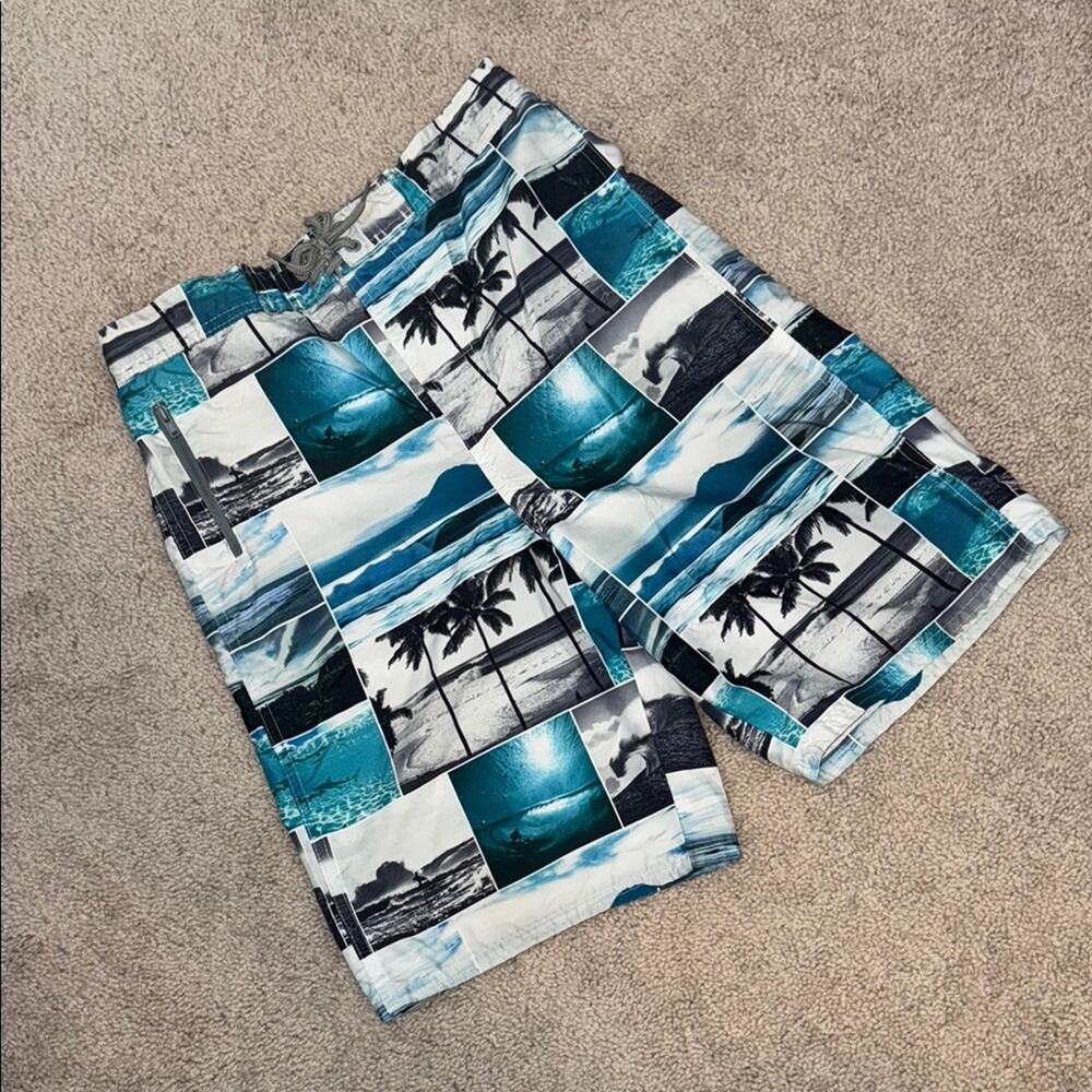 Body Glove Mesh Lined Blue and White Beachy Swim Trunks Board Shorts Youth XL